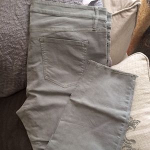LOFT Plus Modern Skinny Crop Jeans Size 22